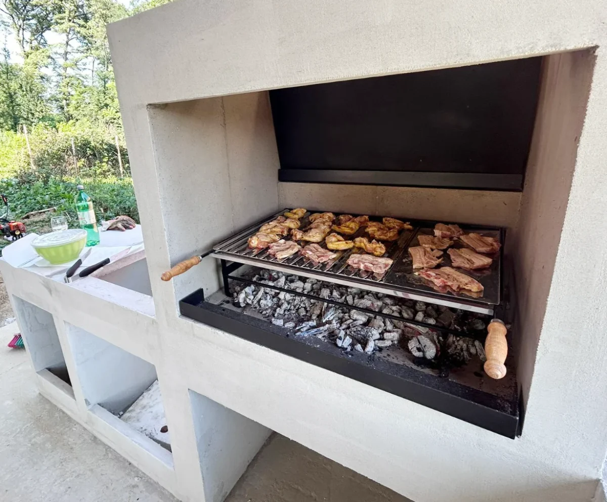 Rešetka za roštilj - metalni nosač + Inox rešetka 76 x 50,5 cm